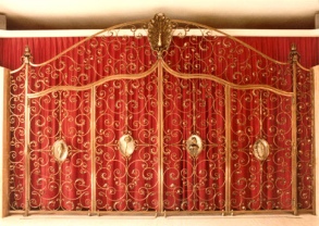 Altar Gitter aus Bronze mit vier Türen